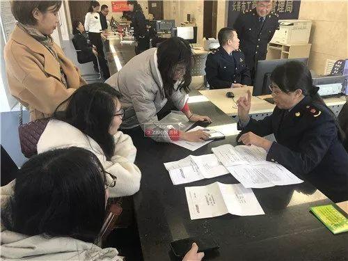 芳草地澳门免费资料大全2025,警惕虚假宣传落实,前沿解答解释落实